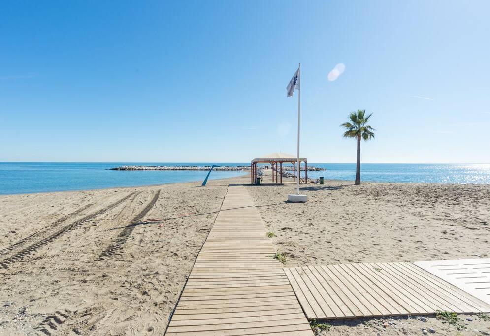 Incredible Luxury Location In Puerto Banus Beach For Families Marbella Exterior foto