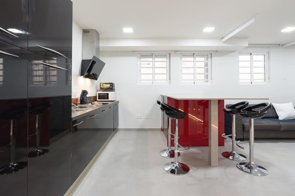 Incredible Luxury Location In Puerto Banus Beach For Families Marbella Exterior foto