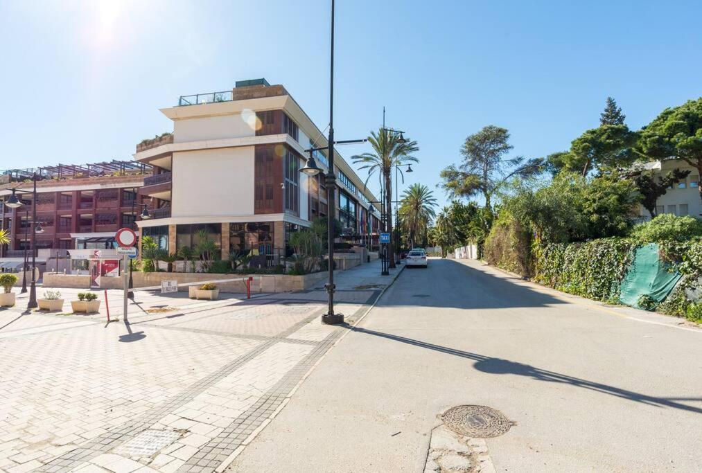 Incredible Luxury Location In Puerto Banus Beach For Families Marbella Exterior foto